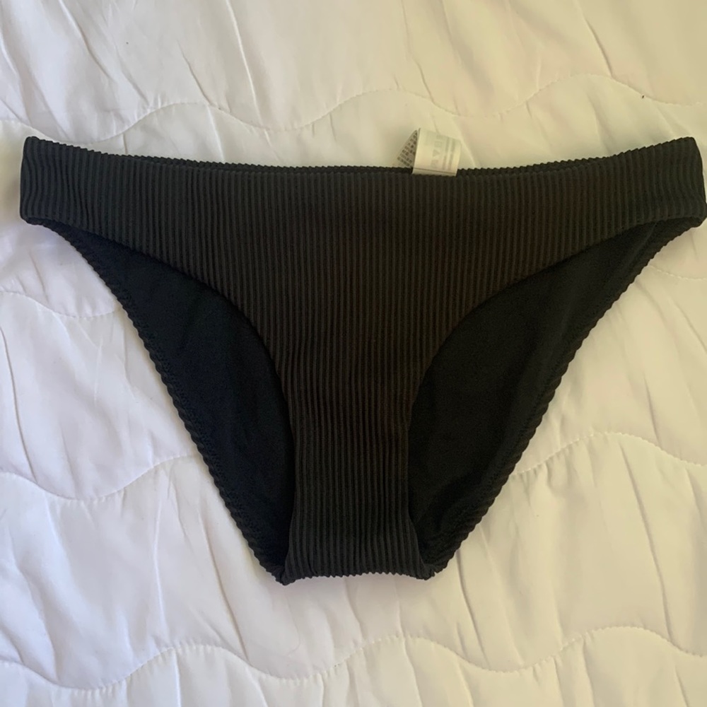 hollister bikini bottoms